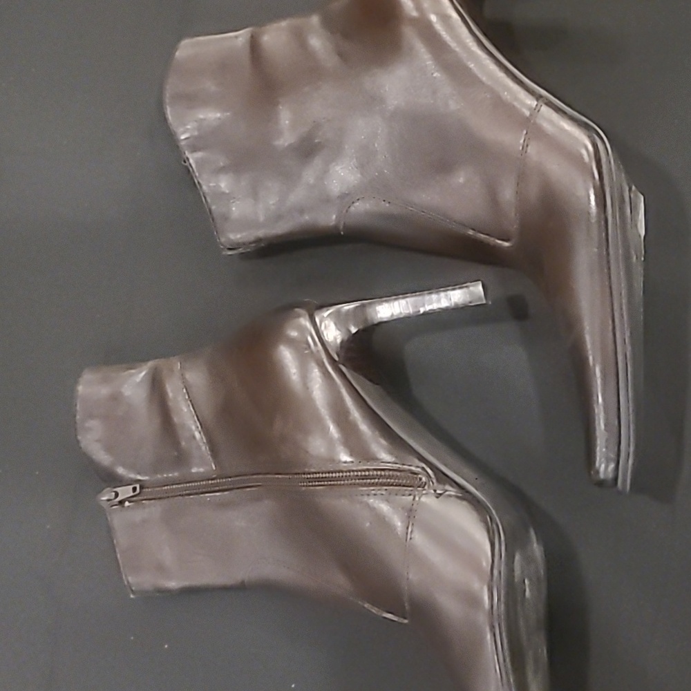 Aldo Wine Coloured Sz 38 Ankle Western Boho Booties, Side Zip euc - Picture 8 of 12